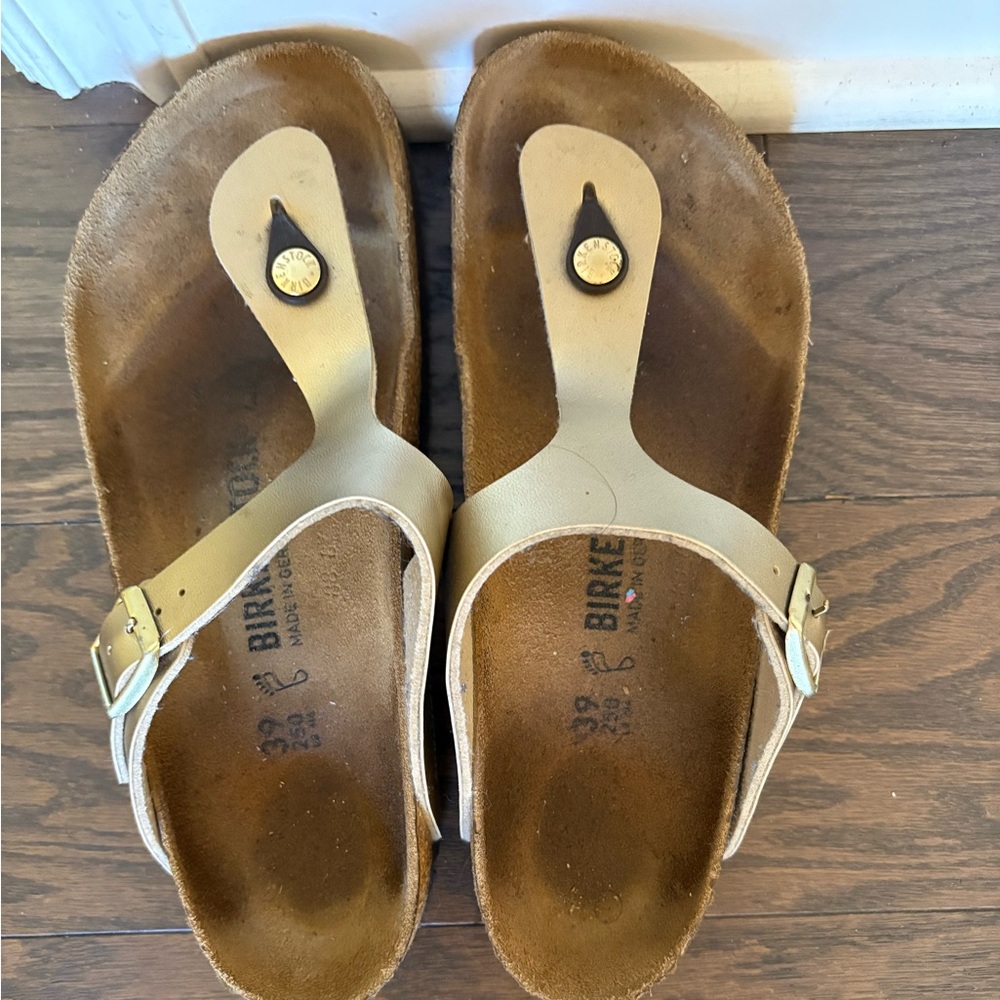 EUC Gold thong Birkenstocks